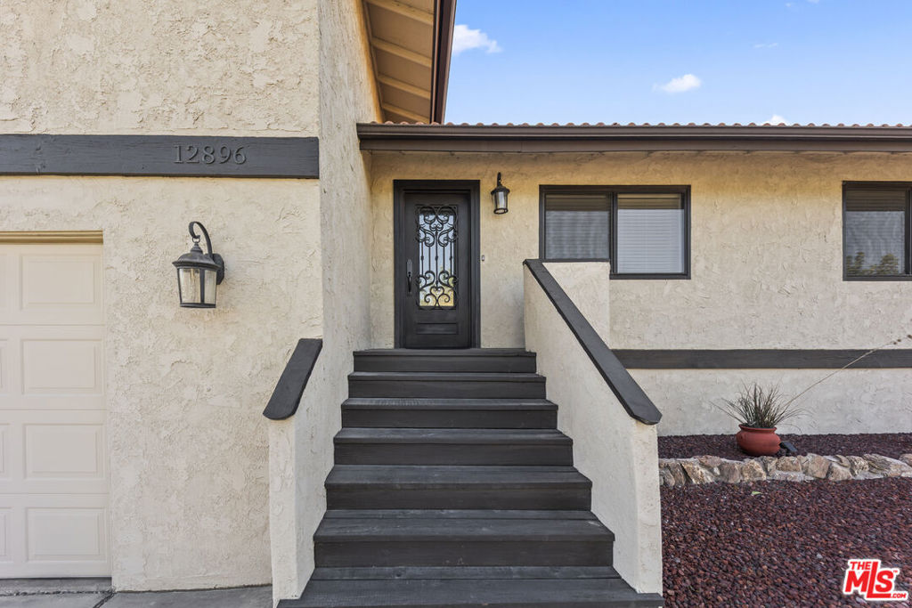 12896 Rain Shadow Road