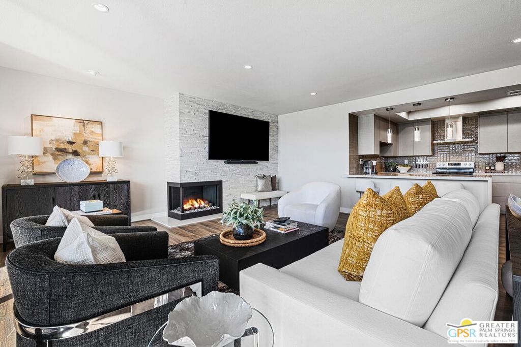 910 Island Drive 401