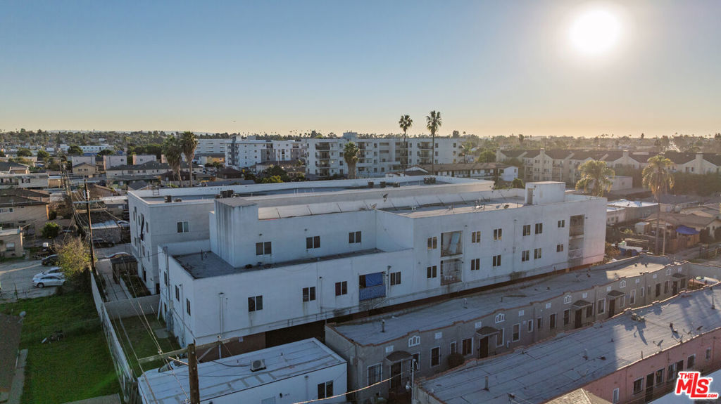 6334 Brynhurst Avenue