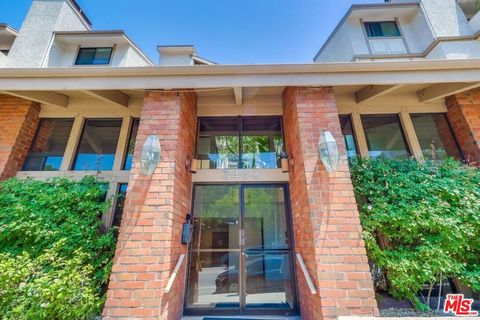 3480 Barham Boulevard 226 Los Angeles CA 90068