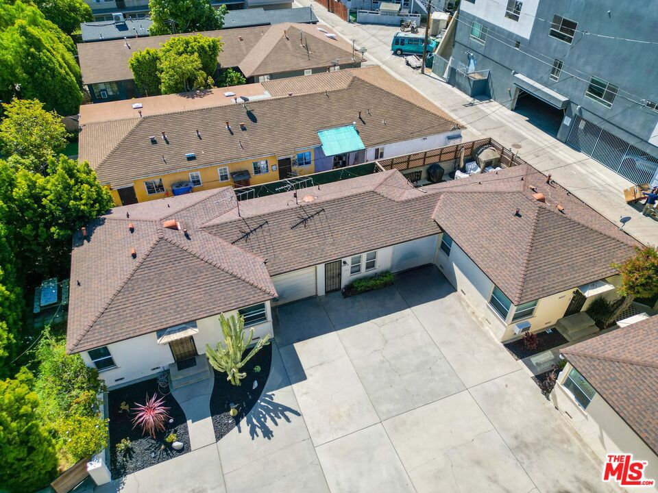 4239 S Centinela Avenue