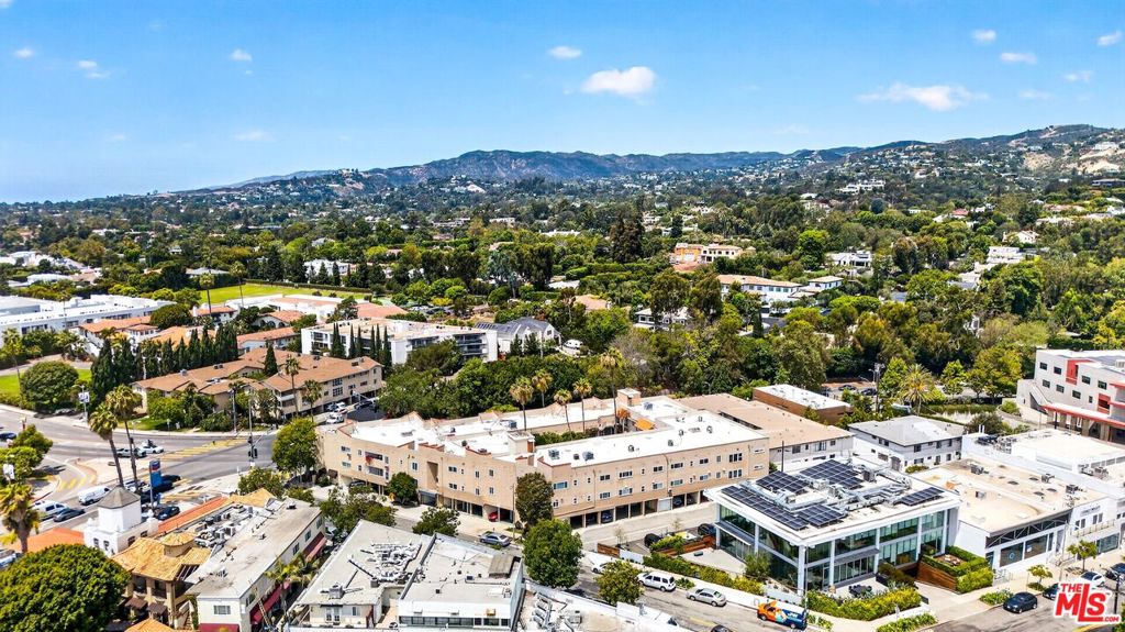 11670 W Sunset Boulevard 217