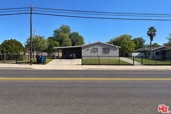 6831 JUNIPER AVE, FONTANA, CA 92336 - Image 6861ba8dd1db666d53333e6098913006/2644023253