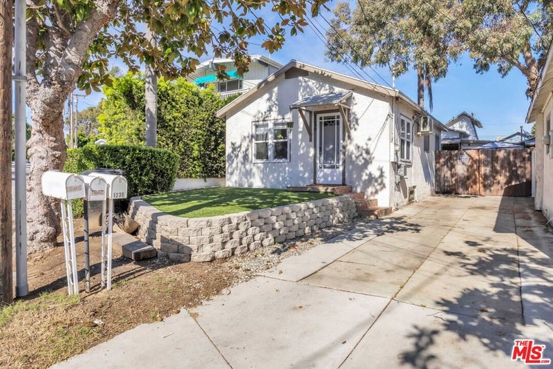 1224 Corona Street