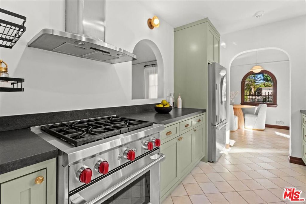 1159 S Sierra Bonita Avenue