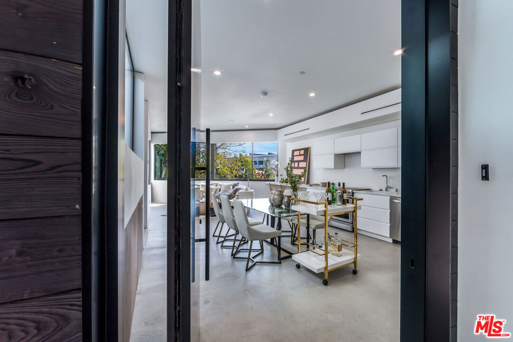 Properties 2 857 Hilldale Avenue