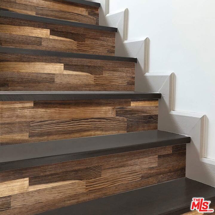 4660 Don Lorenzo Drive B