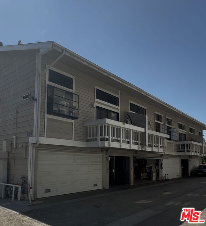 4660 Don Lorenzo Drive B