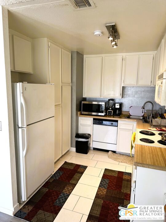 66735 12th Street A2