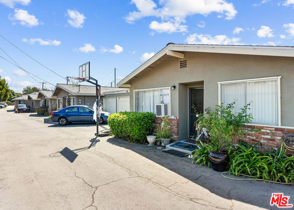 2383 Orange Avenue