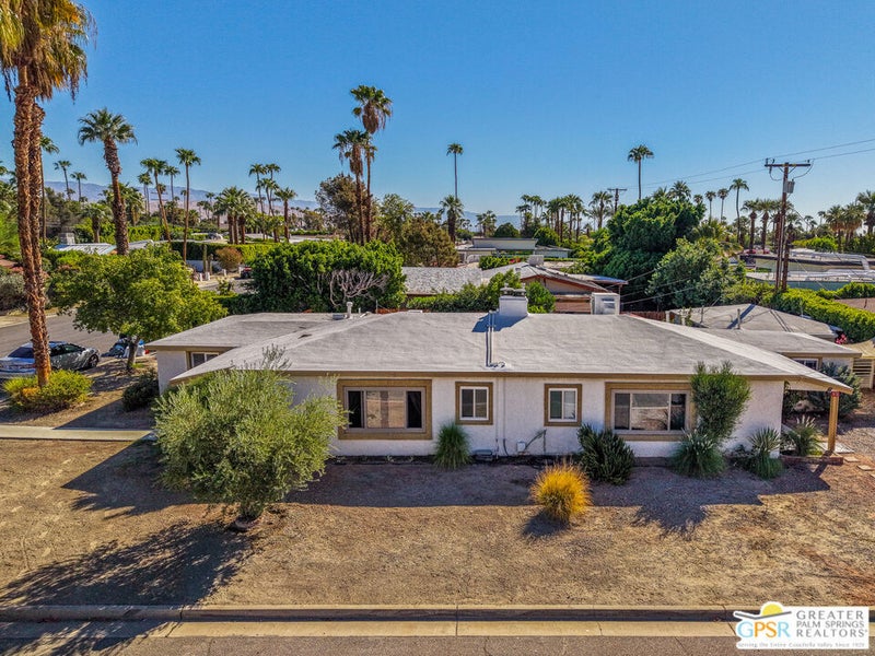 1419 E San Jacinto Way