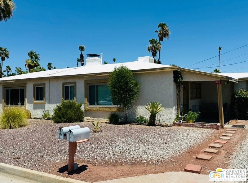 1419 E San Jacinto Way