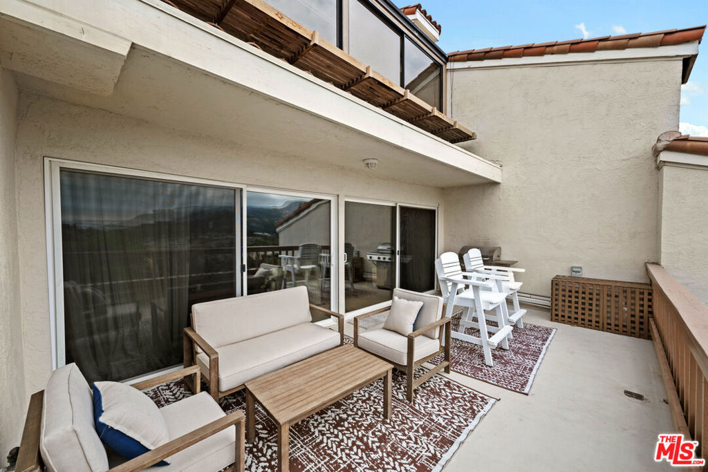 23908 De Ville Way A