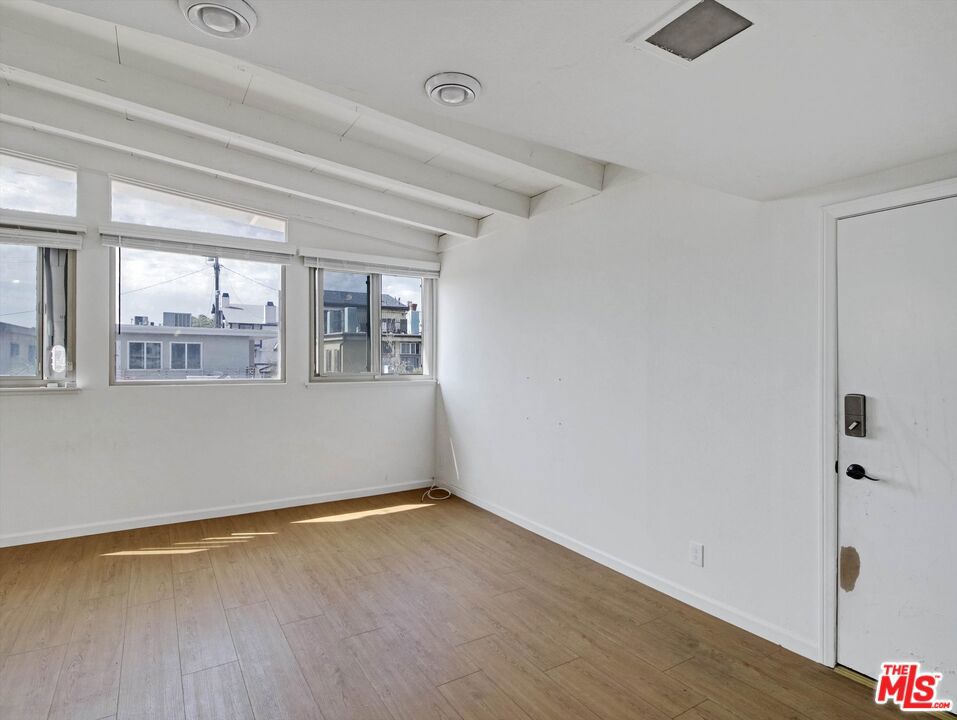 104 Sunridge Street
