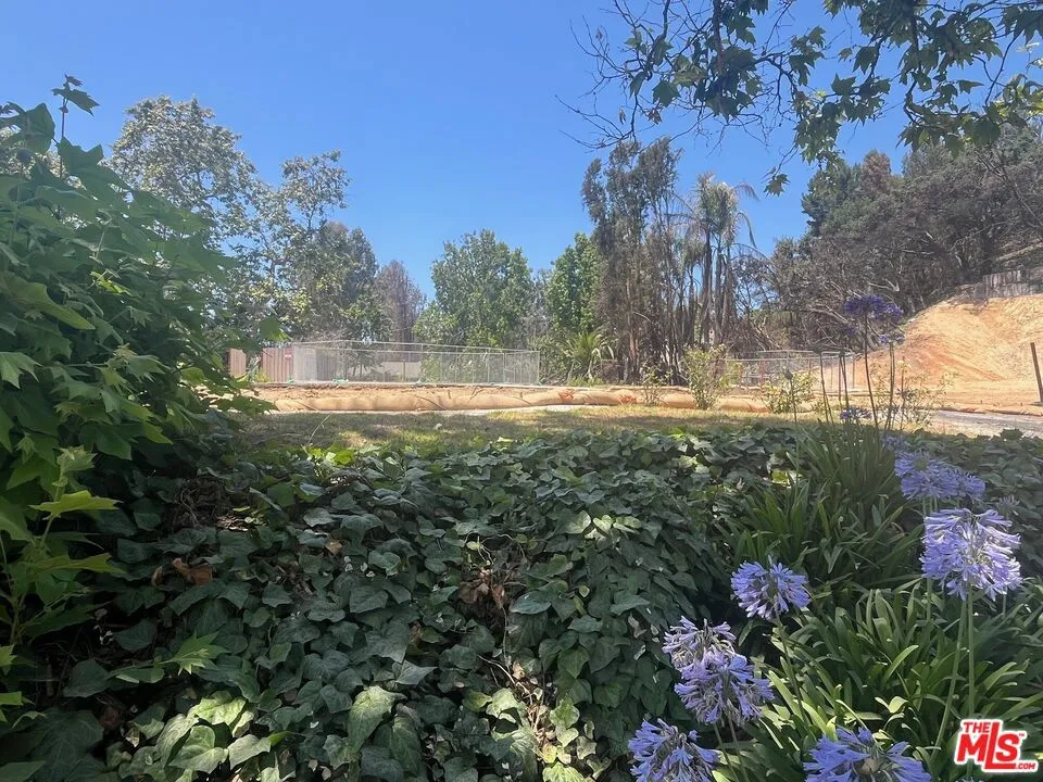 Pacific Palisades, California 90272, United States, ,Land,Active,153710