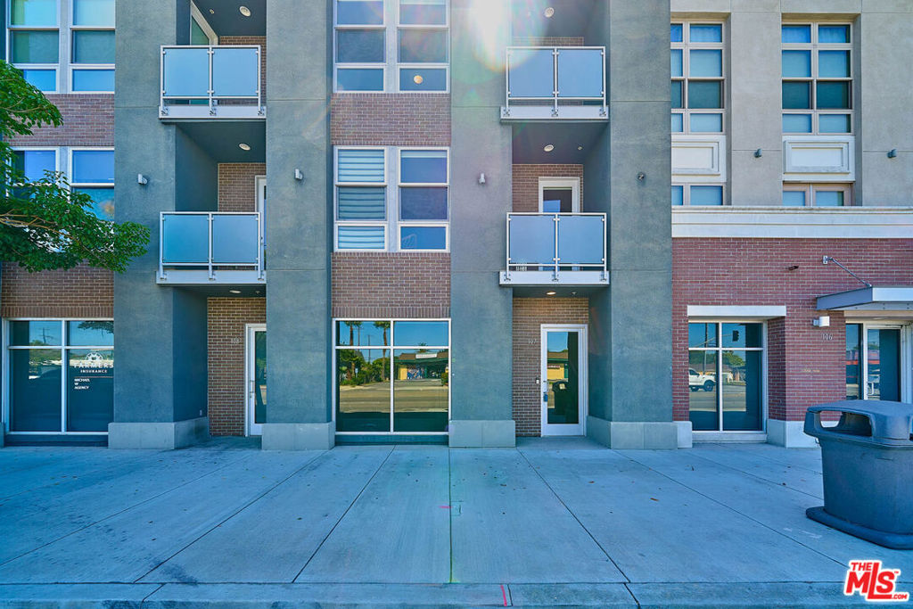 801 S Anaheim Boulevard 107