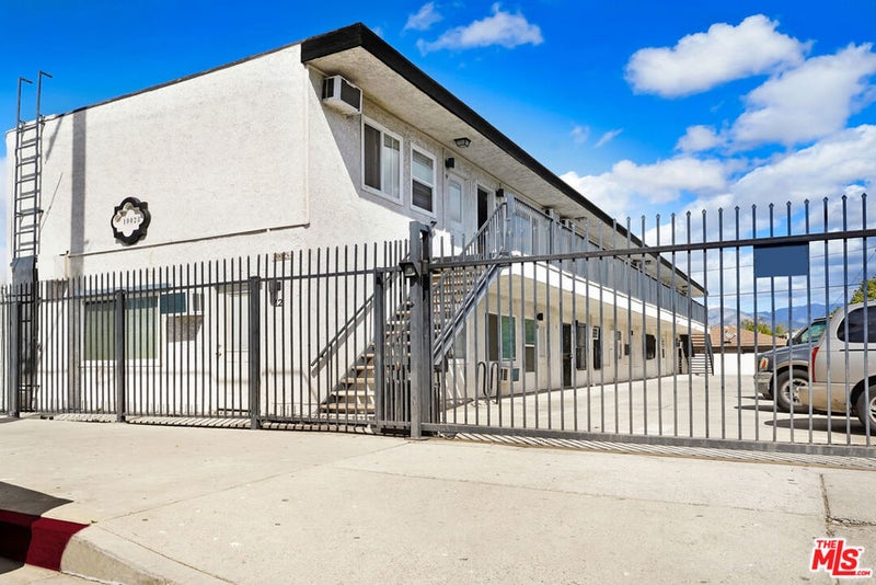 12600 Correnti Street