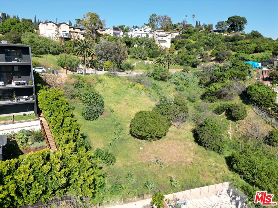 3526 Loma Lada Dr