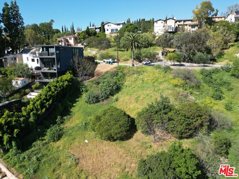 3526 Loma Lada Dr