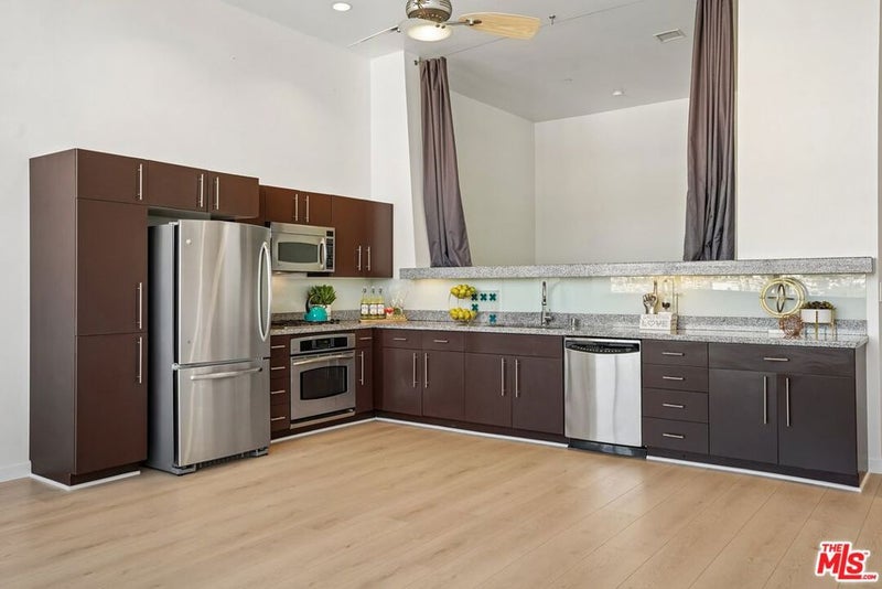 1100 Wilshire Boulevard 1804