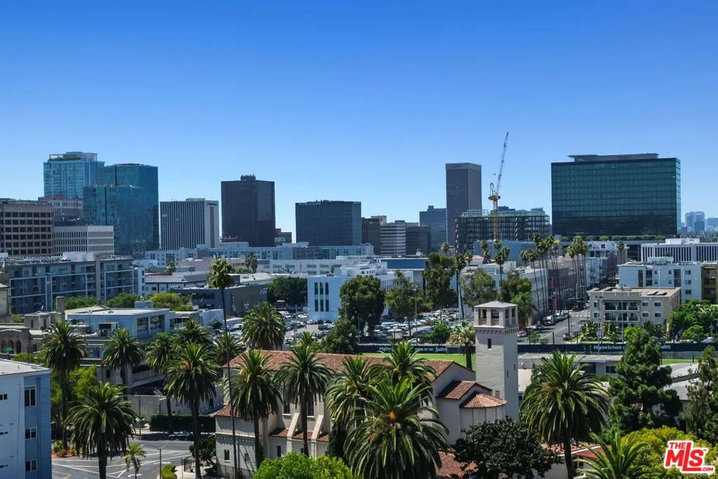 Los Angeles, California 90057, United States, 1 Bedroom Bedrooms, ,1 BathroomBathrooms,Residential,Active,226880