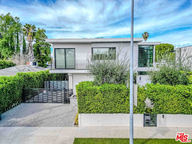 13311 W Magnolia Boulevard