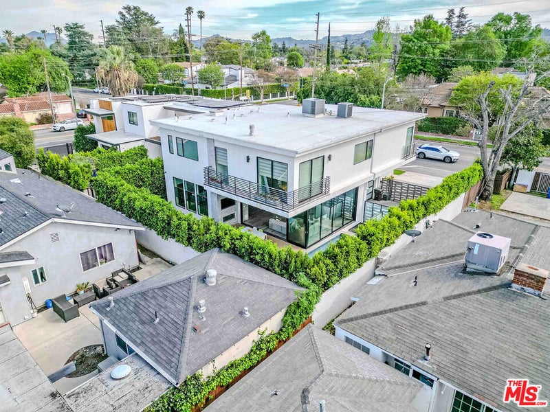 13311 W Magnolia Boulevard
