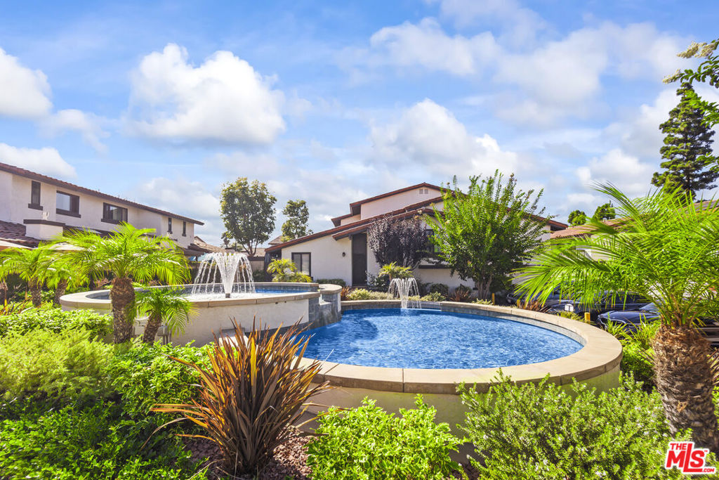 5036 E Atherton Street