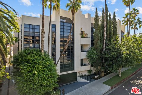 Photo of 11636 Montana Avenue #107, Los Angeles, CA 90049 (MLS # 25602055)