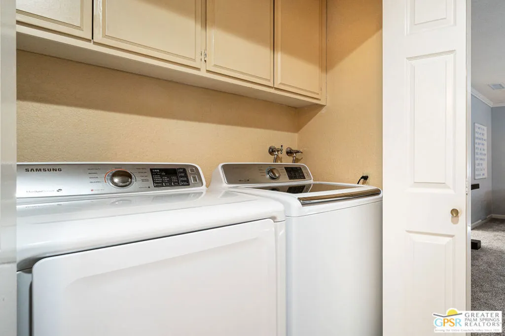 Palm Desert, California 92260, United States, 3 Bedrooms Bedrooms, ,2 BathroomsBathrooms,Residential,Active,218134