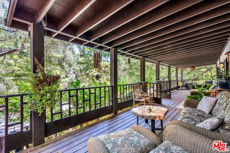 805 Malibu Meadows Drive
