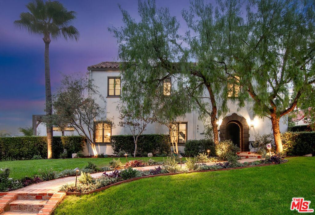 501 N Cahuenga Boulevard