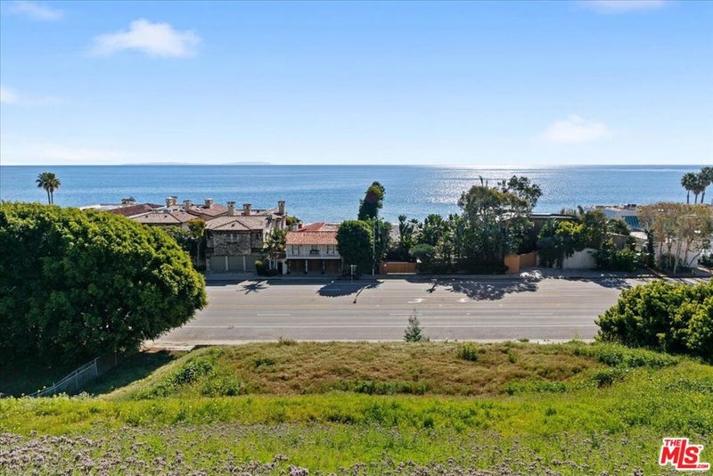 22411 Pacific Coast Highway