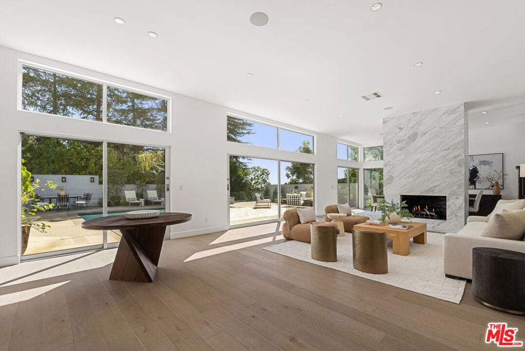 2306 Cheryl Place