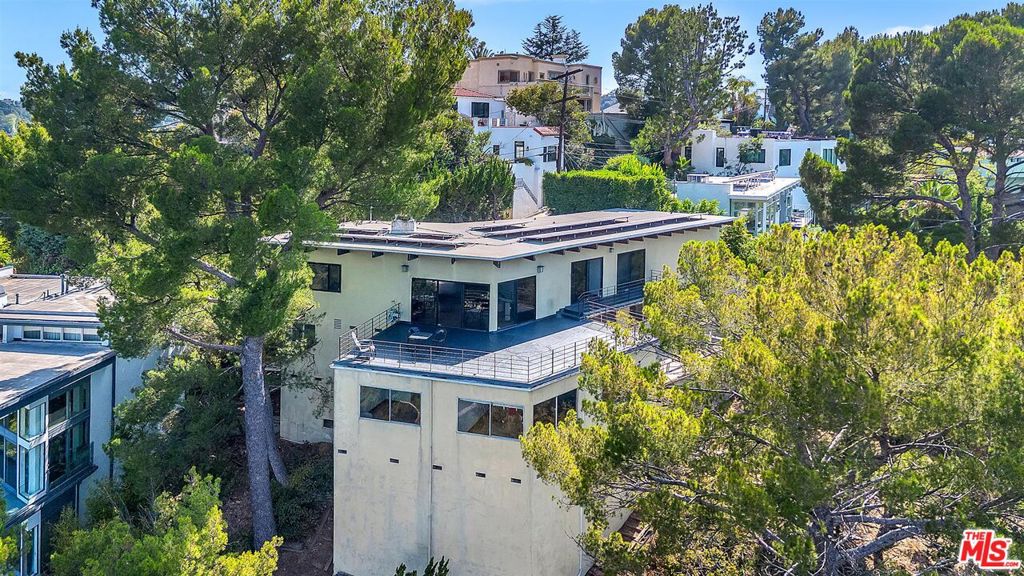 8630 Skyline Drive