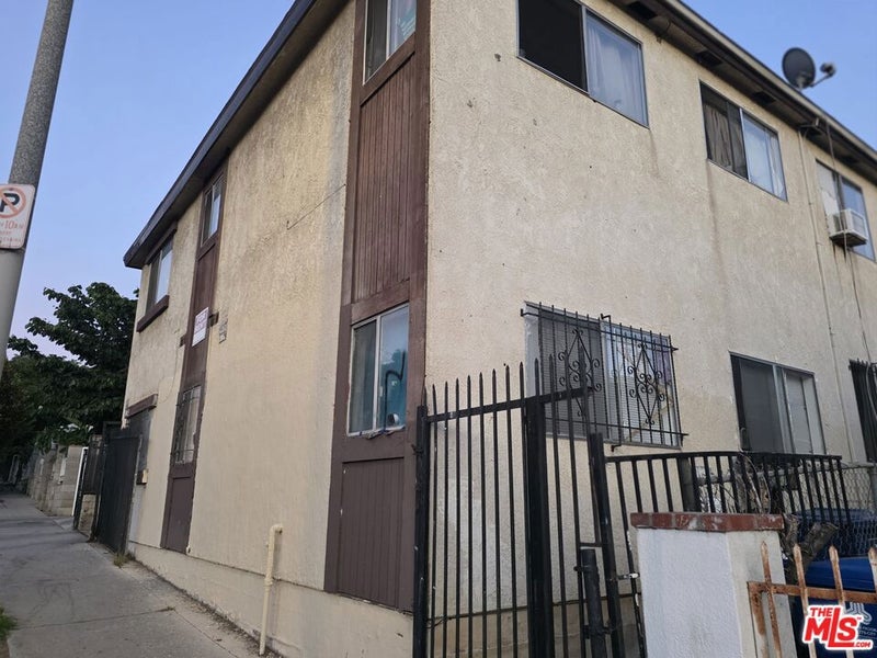 486 E Avenue 28
