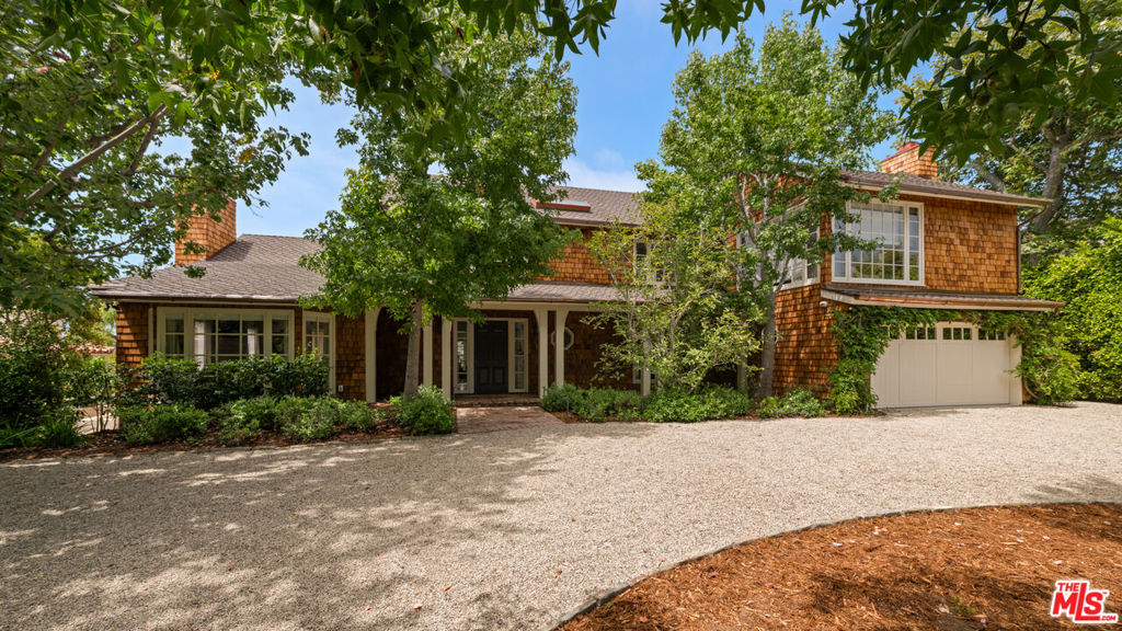 521 Spoleto Drive