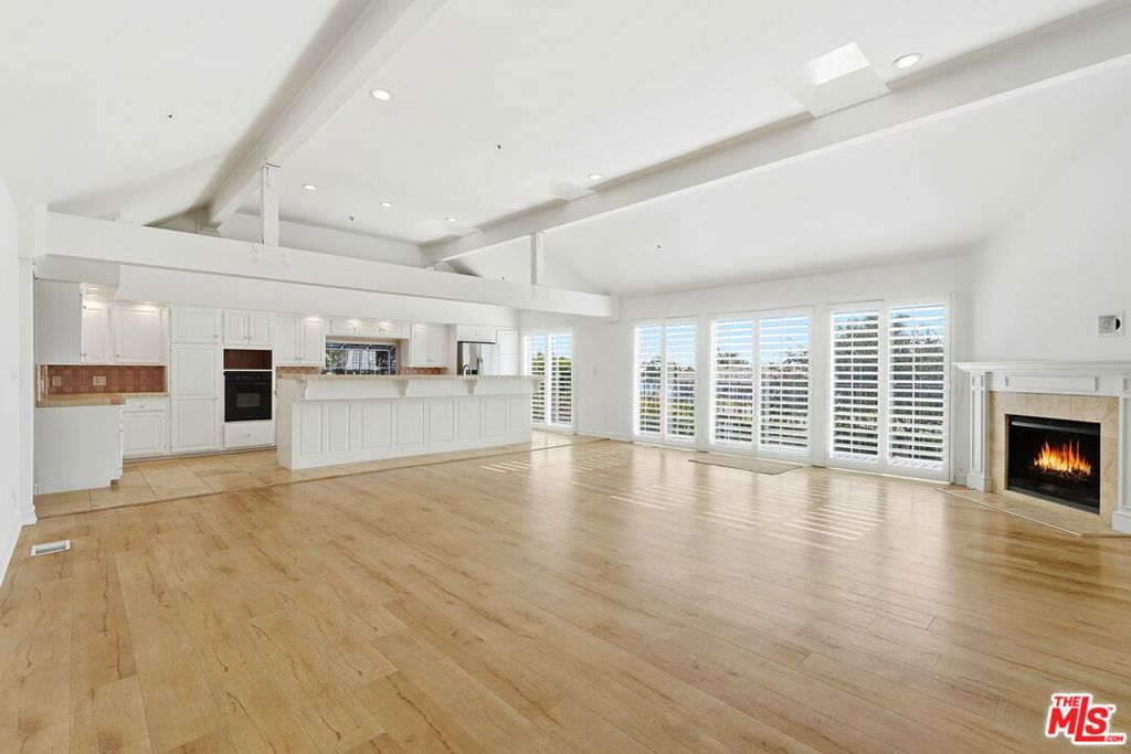 31763 Cottontail Lane