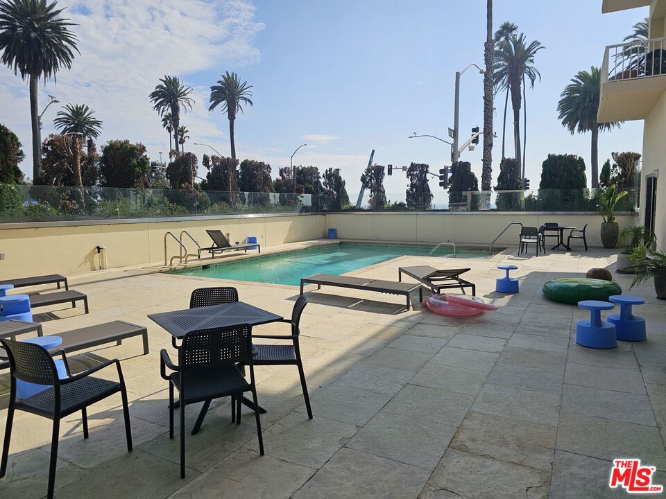 101 California Avenue 802