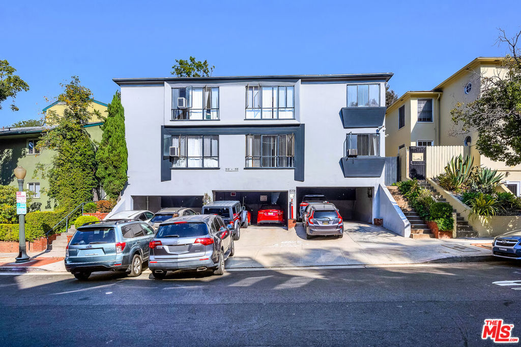Properties 3 500 512 520 Midvale Avenue