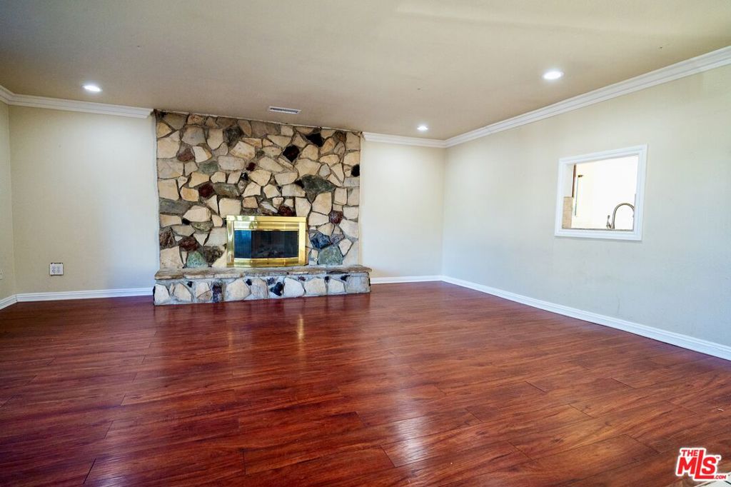 1433 N El Dorado Avenue