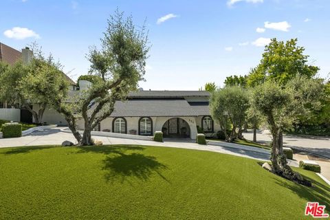 550 Hilgard Avenue Los Angeles CA 90024