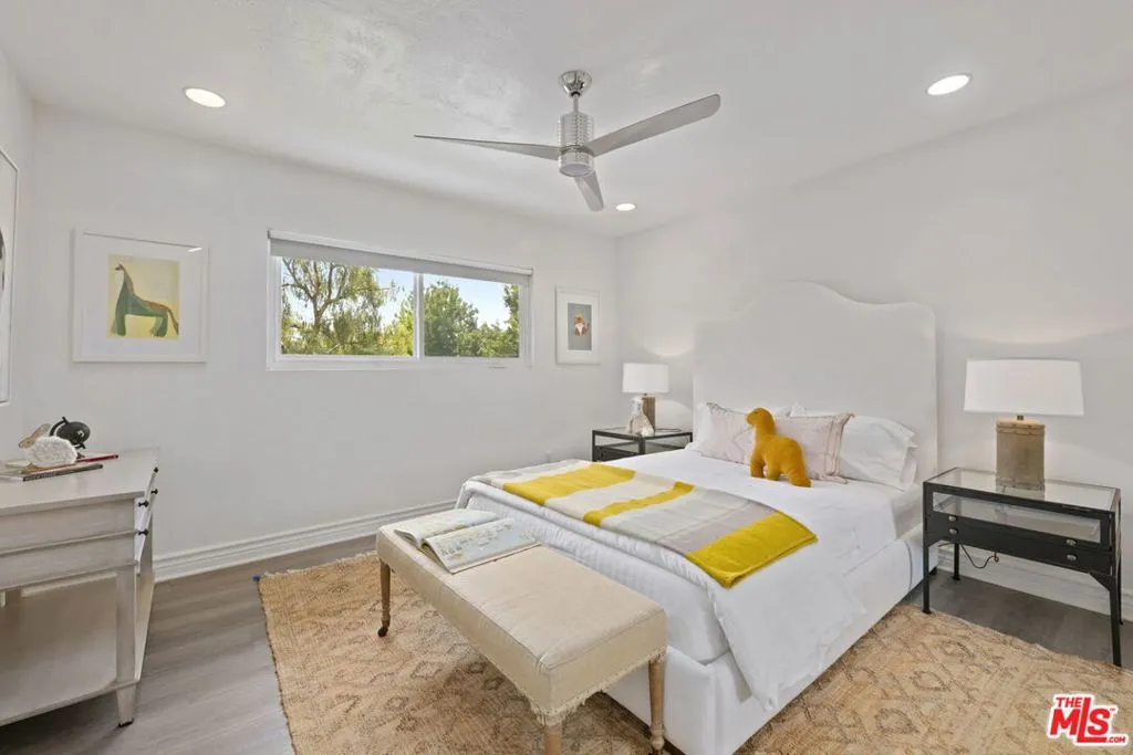 Los Angeles, California 90024, United States, 5 Bedrooms Bedrooms, ,4 BathroomsBathrooms,Residential,Active,173963