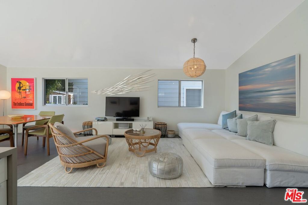 29 Paradise Cove Road