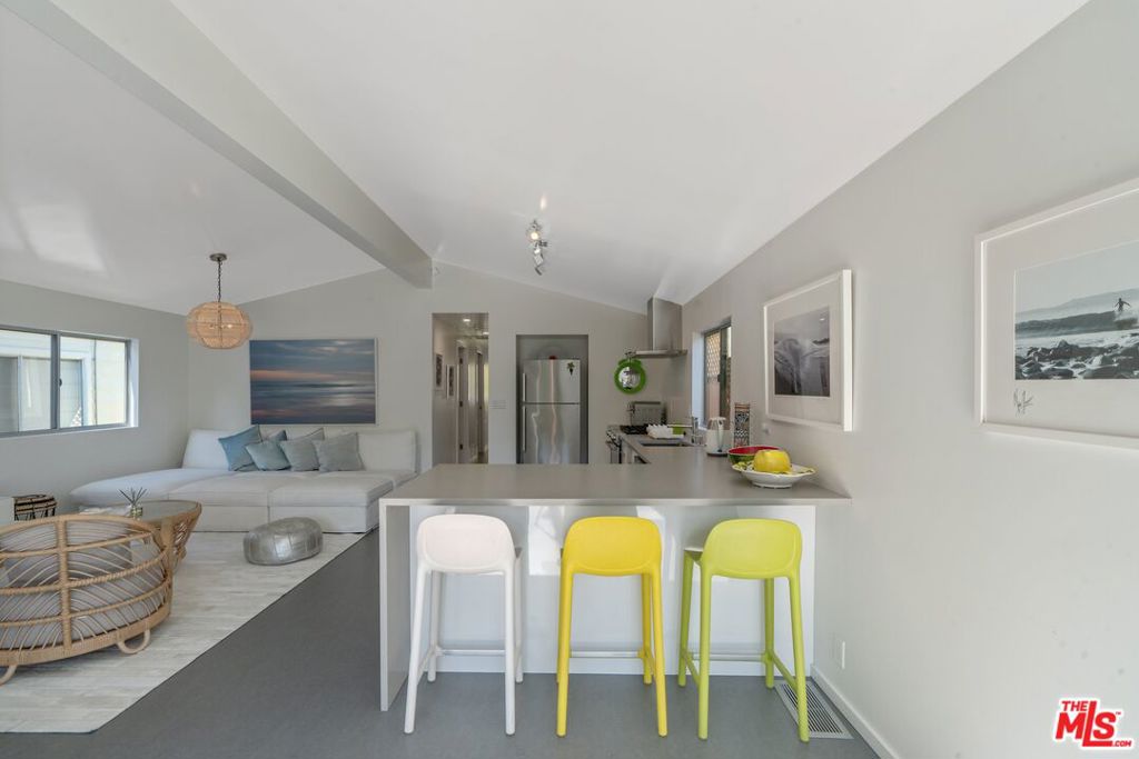 29 Paradise Cove Road