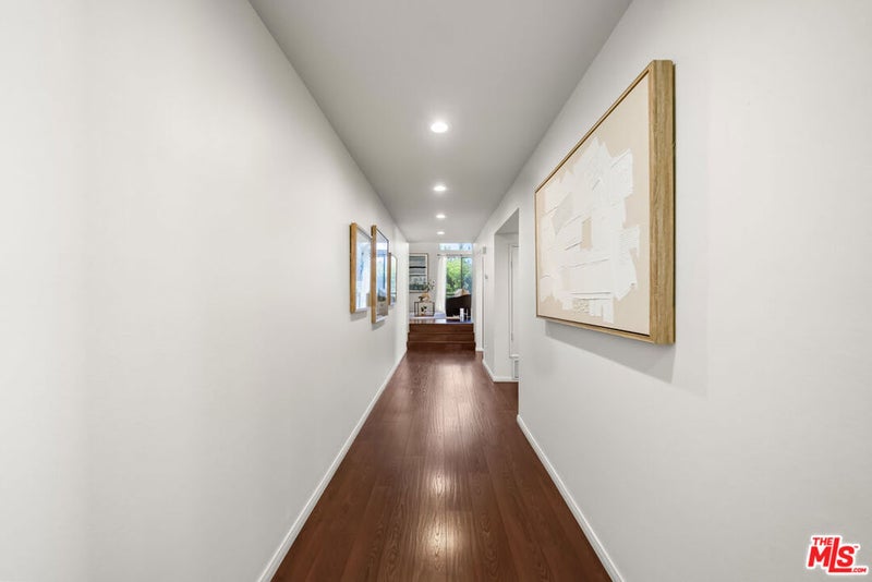 835 S Lucerne Boulevard 310