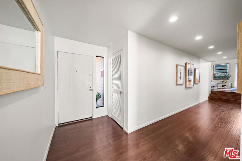 835 S Lucerne Boulevard 310