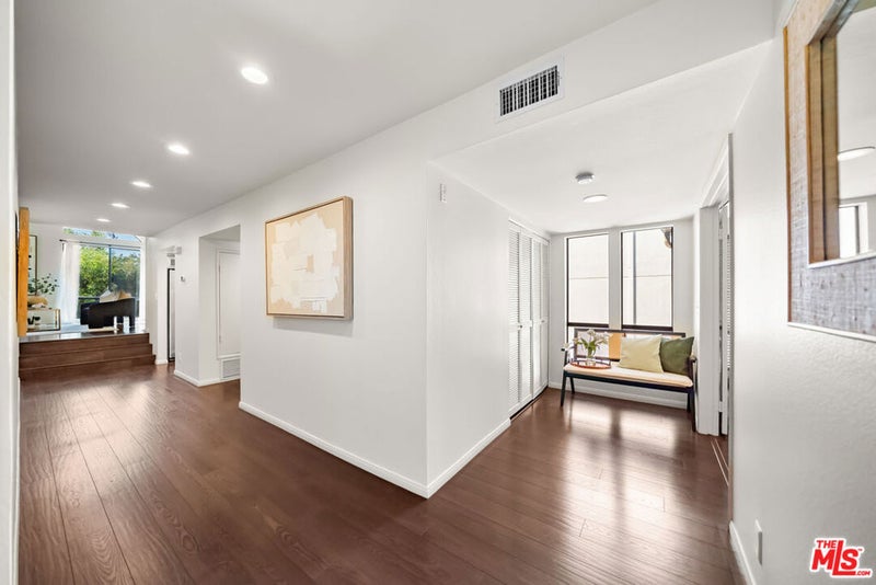 835 S Lucerne Boulevard 310