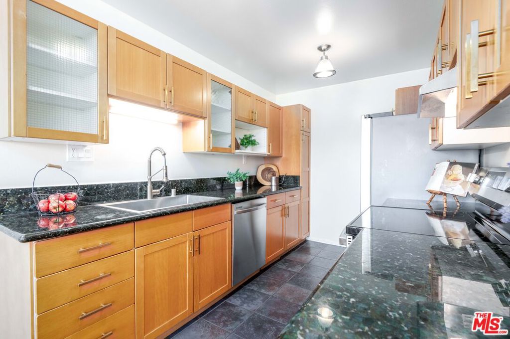 6050 Canterbury Drive E317