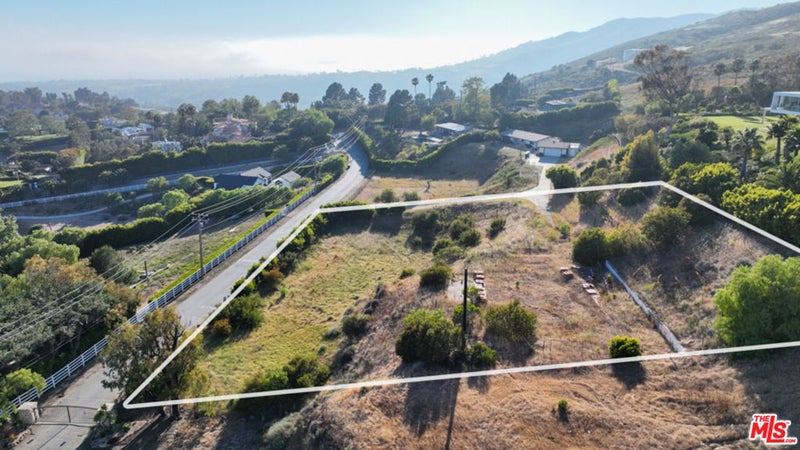5923 Cavalleri Road